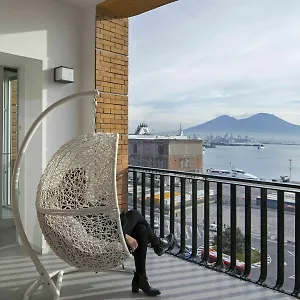 Aparthotel Relais Castel Nuovo, Naples