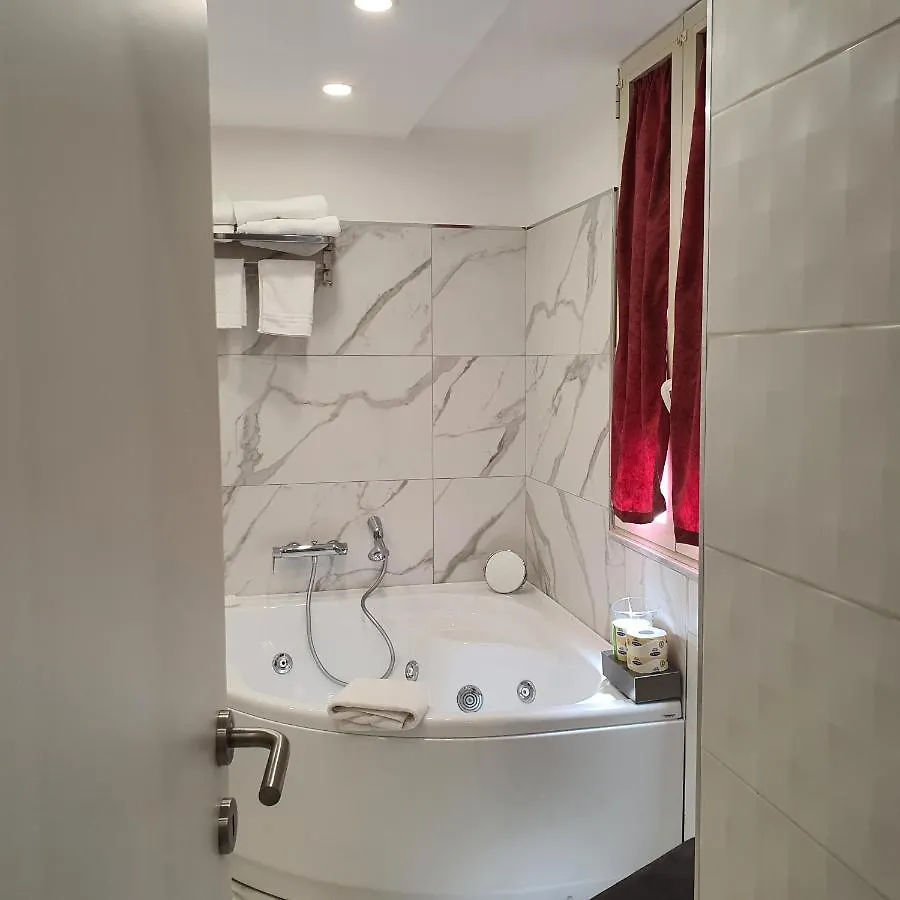 Luxury 2.0 Bed & Breakfast Naples